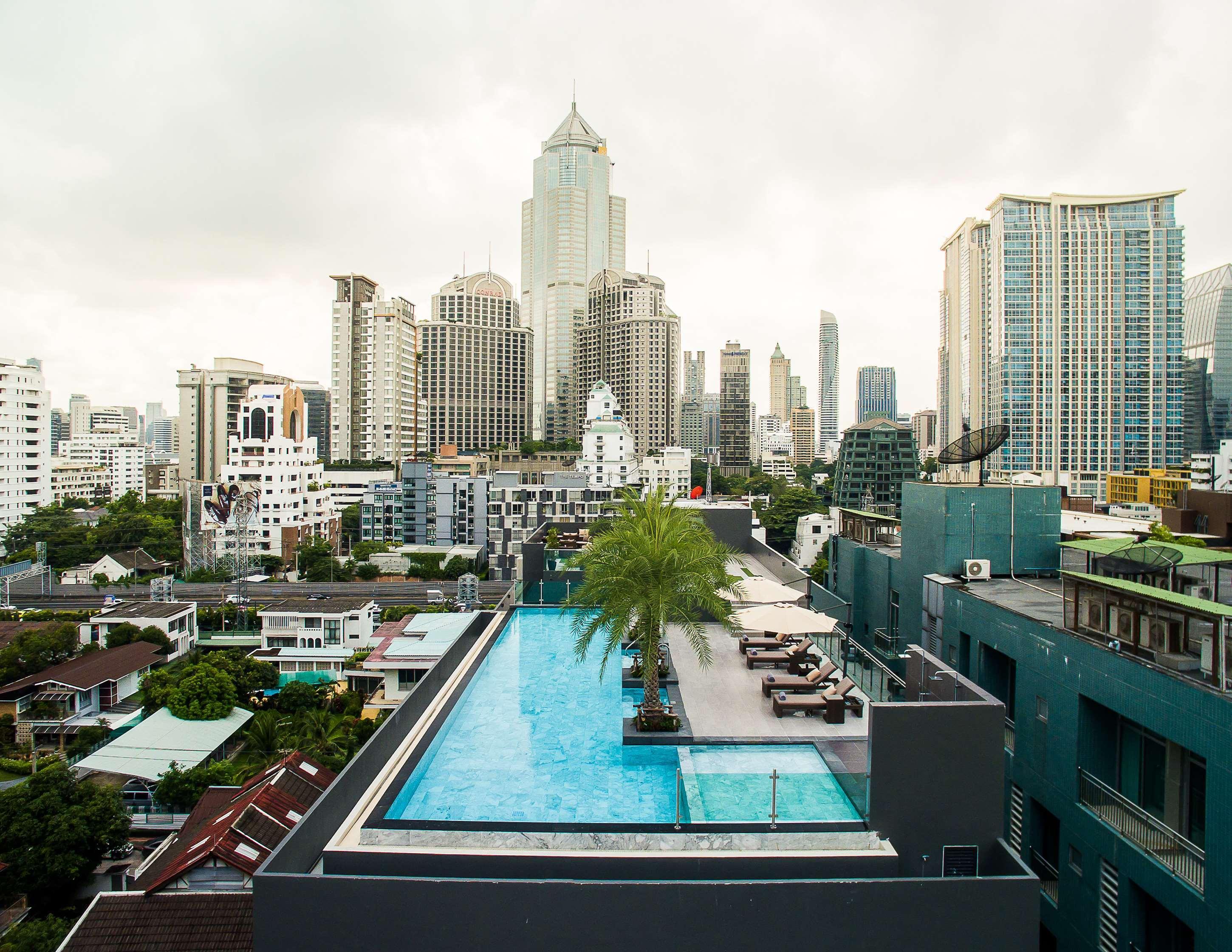 Surestay Plus By Best Western Sukhumvit 2 Bangkok Exterior photo